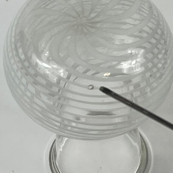 Filigrana Miniature Bud Vase Mouth Blown White Striped Handmade Art Glass Unique - Picture 7 of 7